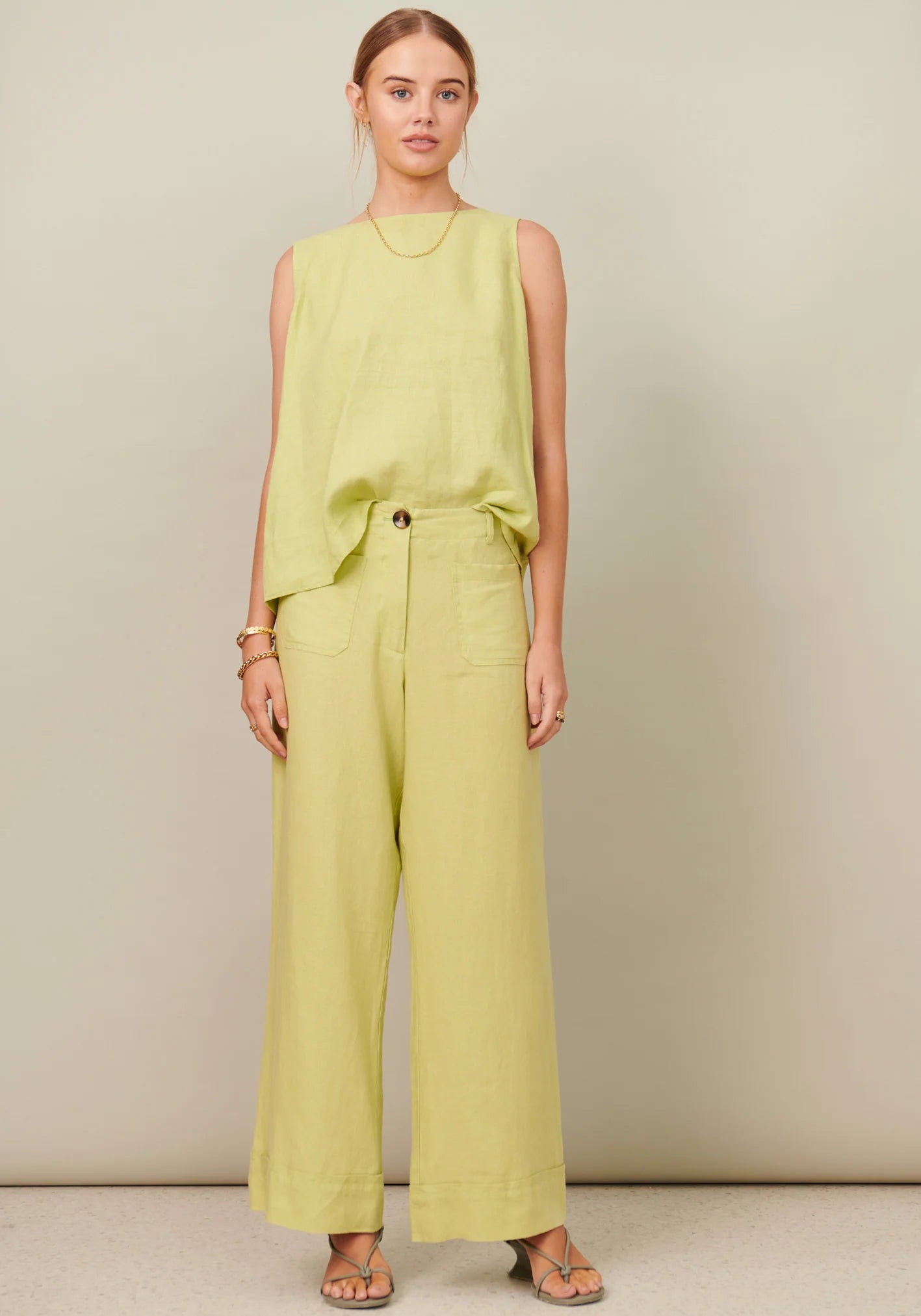 POL Clothing Gia Pant in Pistachio Trendy Printed Leggings