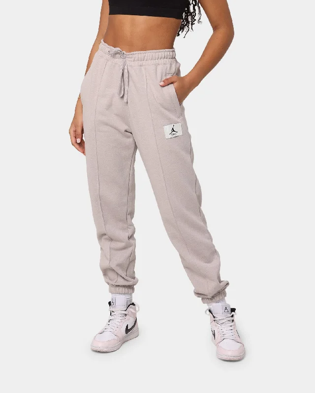 Jordan Women's Essential Fleece Pants Moon Particle Modern Stretch Trousers