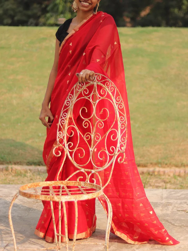 Chanderi Saree Red With Blouse Piece Pleated Collar Blouse