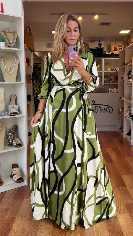 CB 4601 MAXI DRESS Comfortable Pleated Maxi Dress