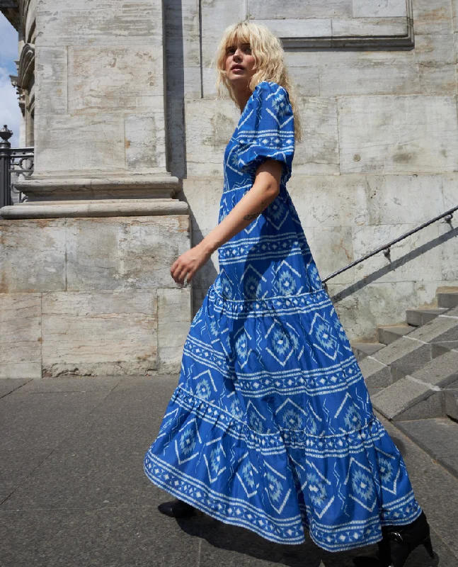 Lollys Laundry Gambo Blue Maxi Dress Stylish One-Shoulder Maxi Dress