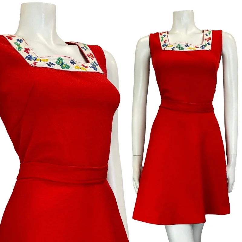 VTG 60S BUTTERFLY PAISLEY RED SLEEVELESS MINI DRESS WITH BELT SIZE 10 12 Elegant Mini Dress with Pleats VTG 60S BUTTERFLY PAISLEY RED SLEEVELESS MINI DRESS WITH BELT SIZE 10 12 Elegant Mini Dress with Pleats