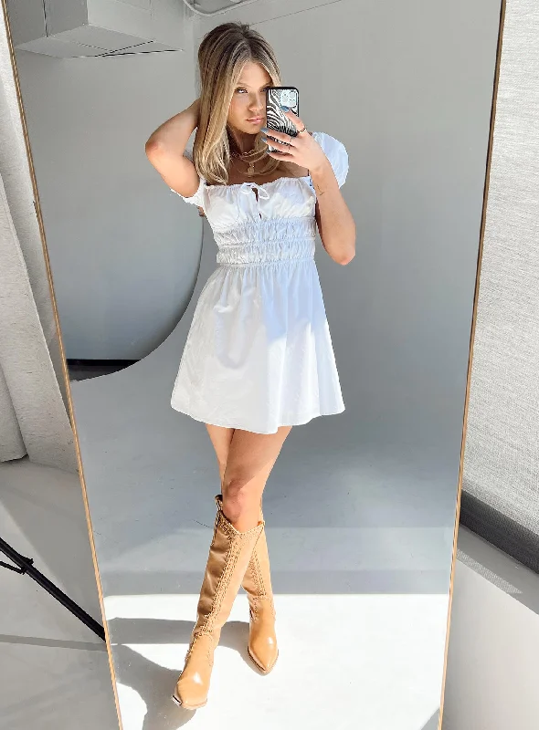 Yasmina Mini Dress White Elegant Vintage Mini Dress