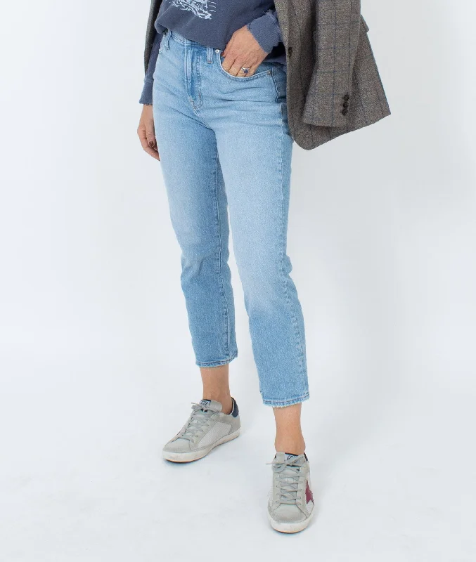 "The Perfect Vintage Jean" Stylish High-Waisted Denim