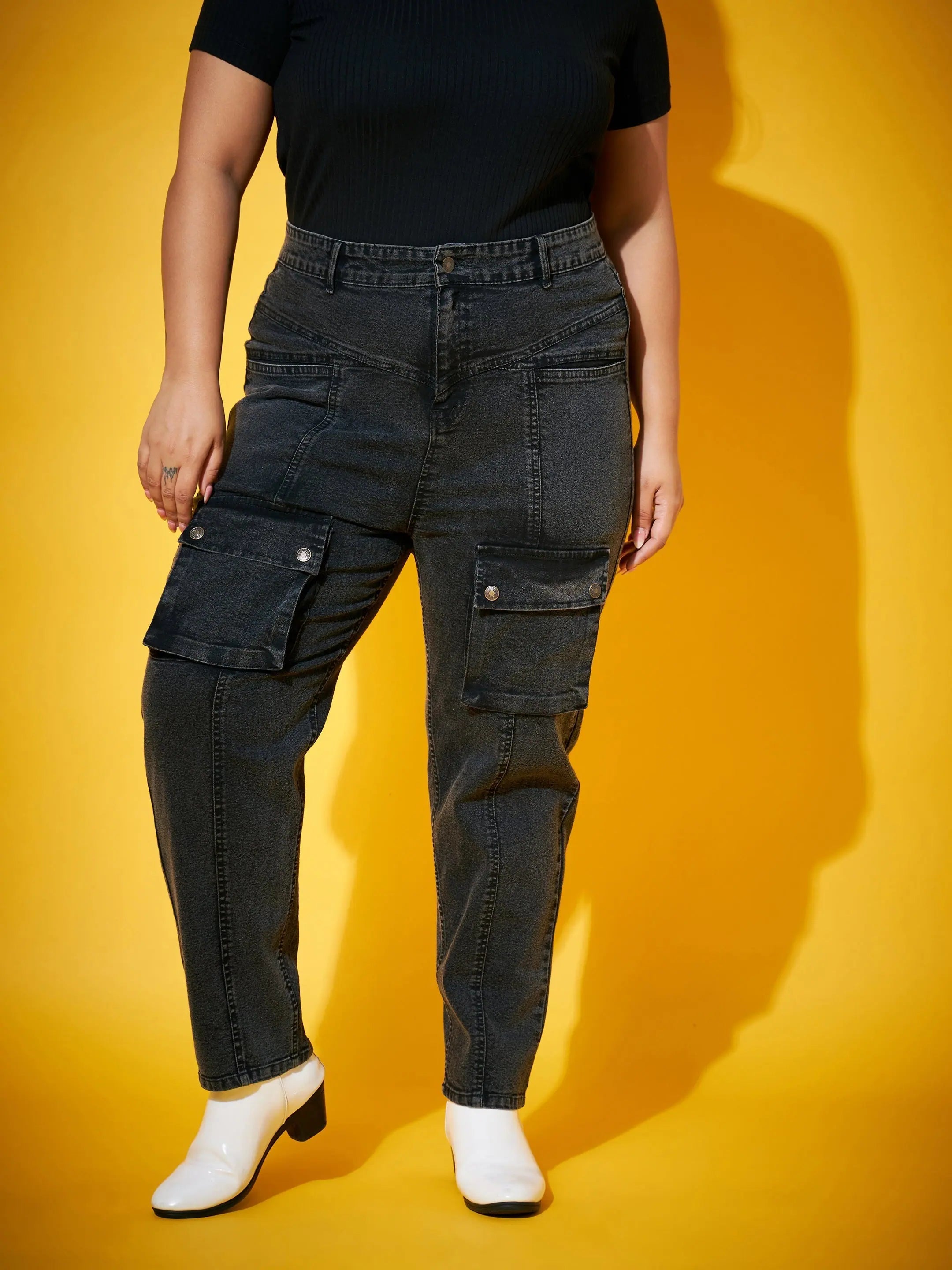 Women Black Acid Wash Front Patch Pocket Jeans Comfortable Boyfriend Jeans