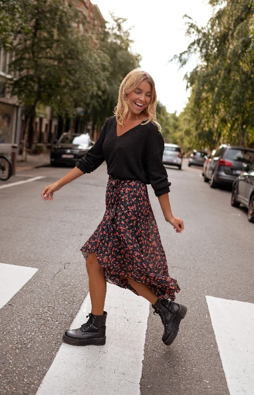 Black London Skirt velvet skirt rich