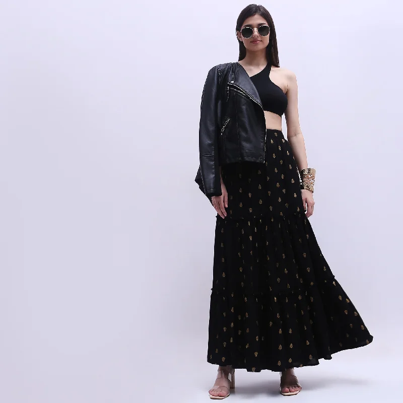Flare Fit Mid Rise Skirt button skirt front