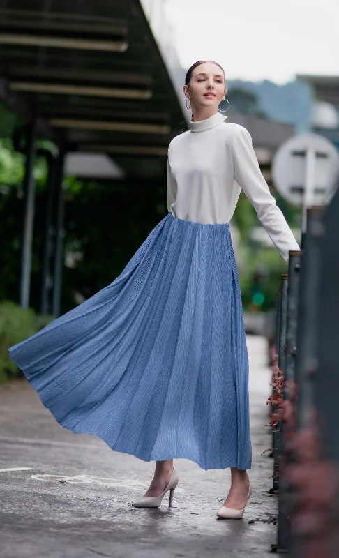 Miss Plush Skirt in Medium Blue elastic waist skirt